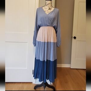 Gorgeous Midi Dress-NWT